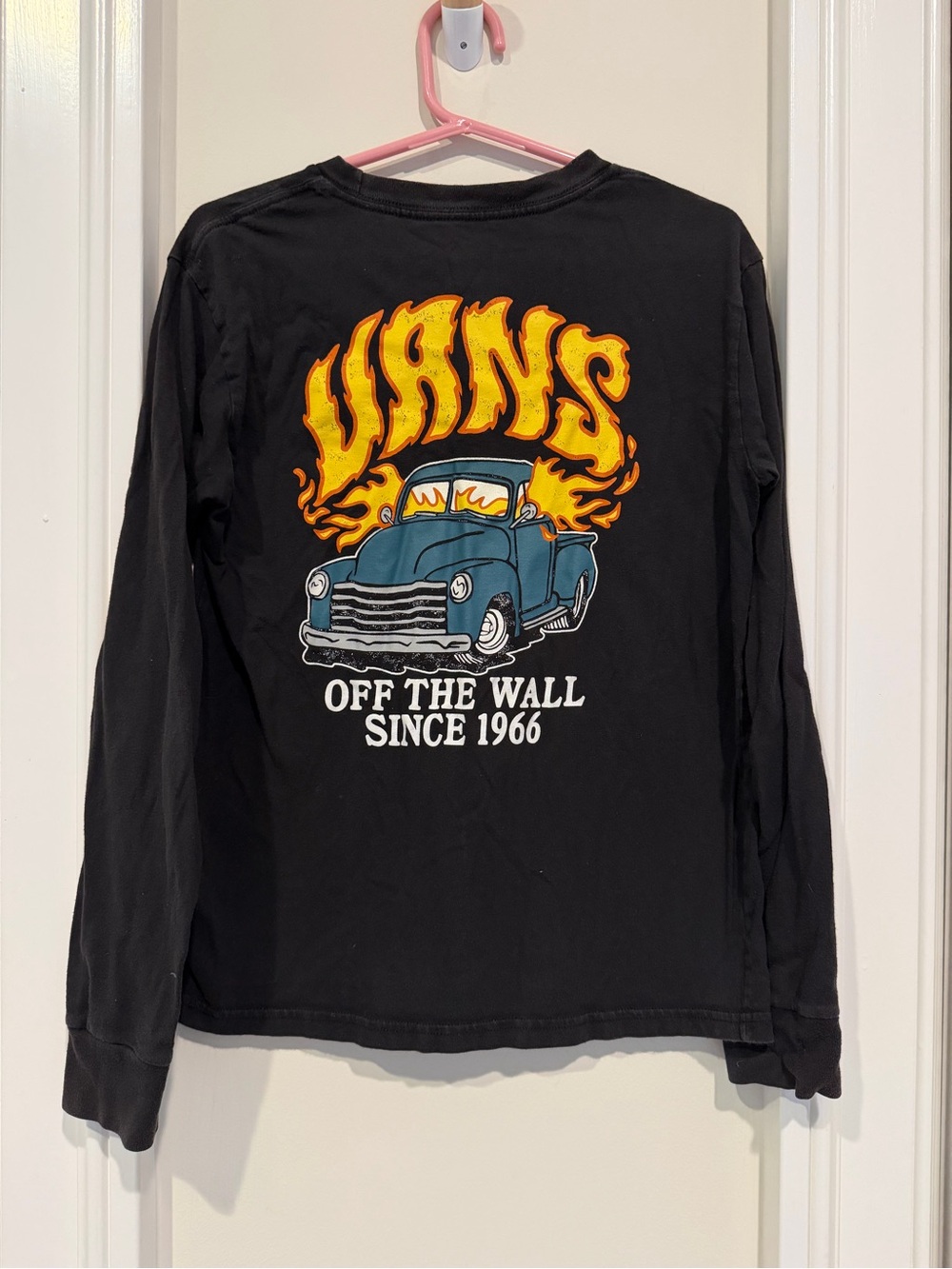 Vans Black Tee with Subtle Gray Interior Label Print